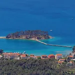 2 Bedroom Awesome In * Banjol