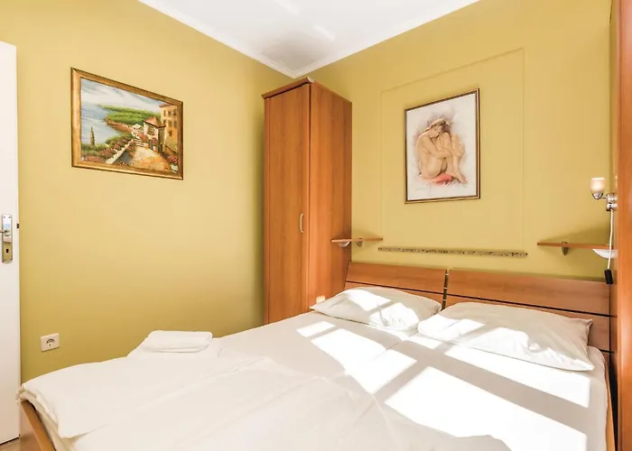 Apartmán 2 Bedroom Awesome In *